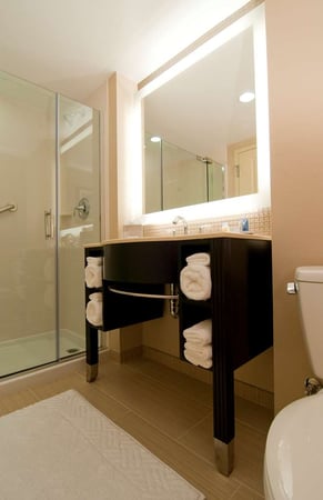 Images DoubleTree by Hilton Hotel Sterling - Dulles Airport