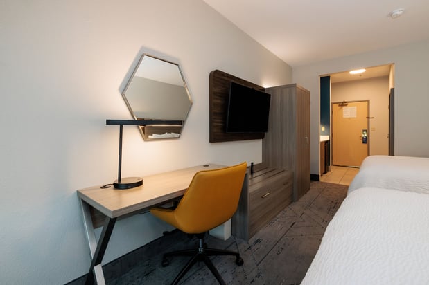 Images Holiday Inn Express & Suites Berkeley by IHG