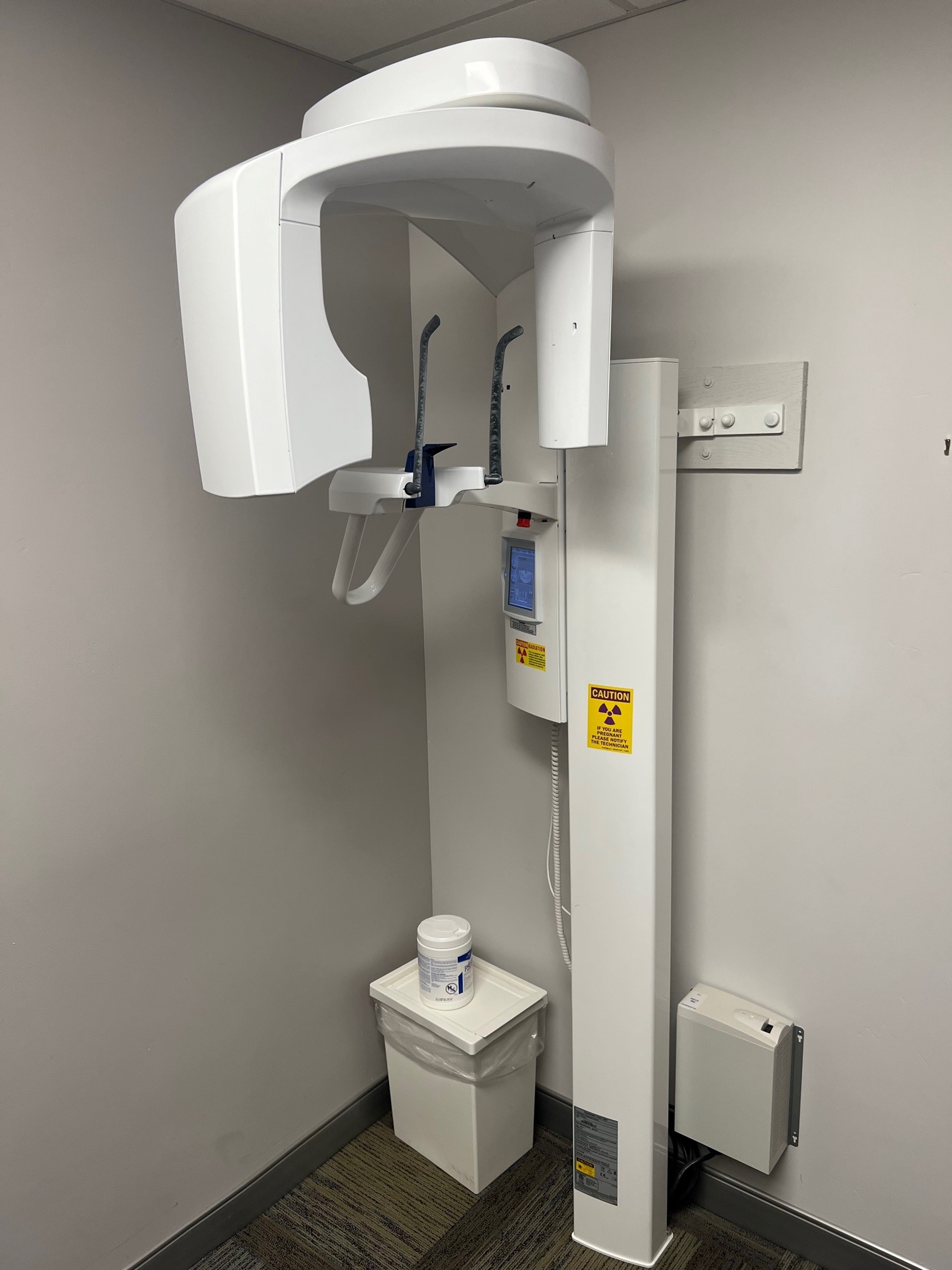 Mini Dental Implants - San Diego, CA - Mini Dental Implant Smile Center - CBCT Digital X-Ray Machine