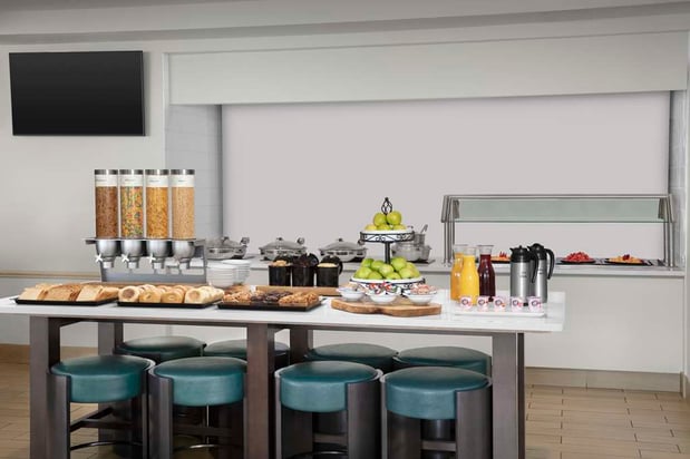 Images Hilton Garden Inn Hoffman Estates