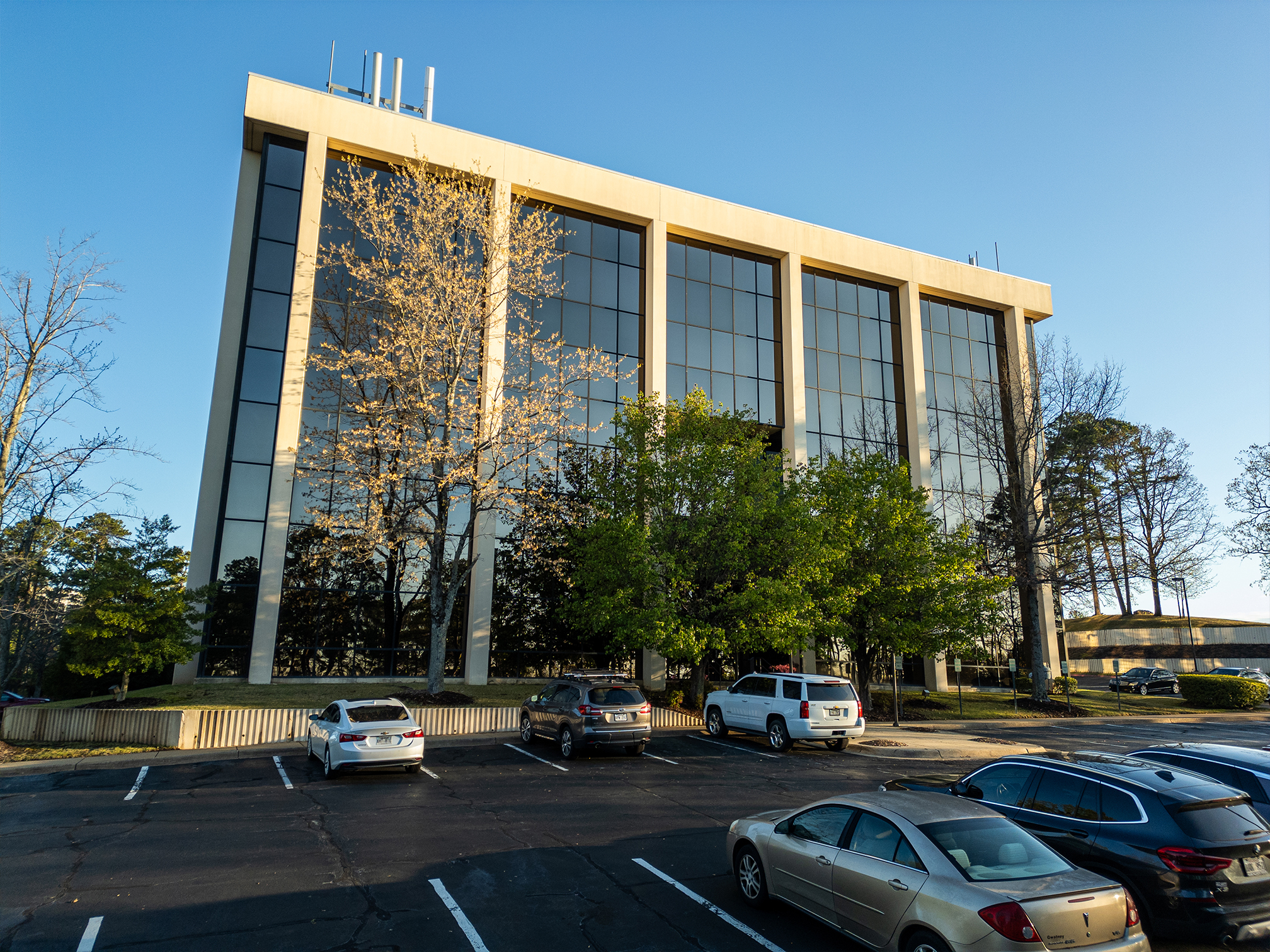 Exterior of Devlin Cosmetic Surgery: Michael Devlin, M.D. | Little Rock, AR