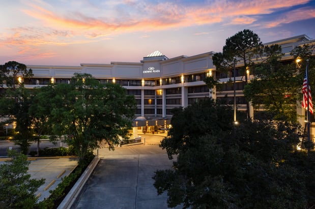 Images Crowne Plaza Executive Center Baton Rouge by IHG