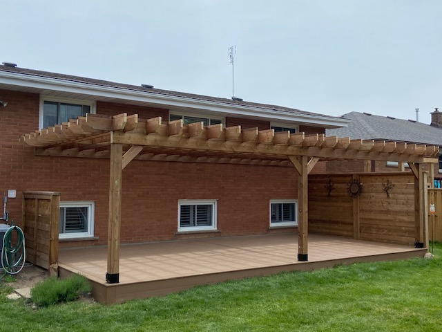 Images Bulldog Fence and Deck