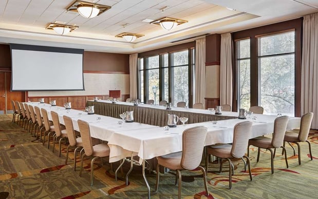 Images The Inn at Penn, a Hilton Hotel