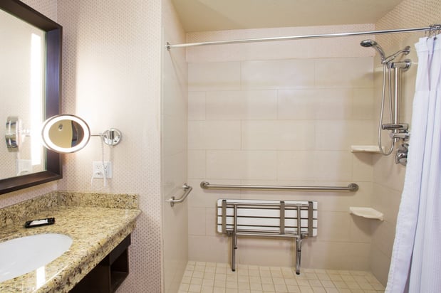 Images Crowne Plaza Anchorage-Midtown by IHG