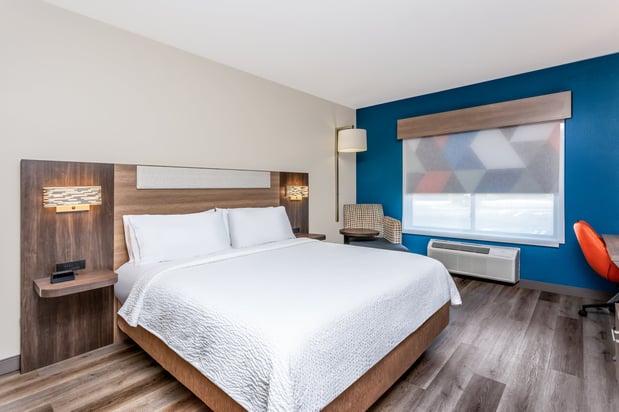 Images Holiday Inn Express & Suites Jacksonville - Blount Island by IHG