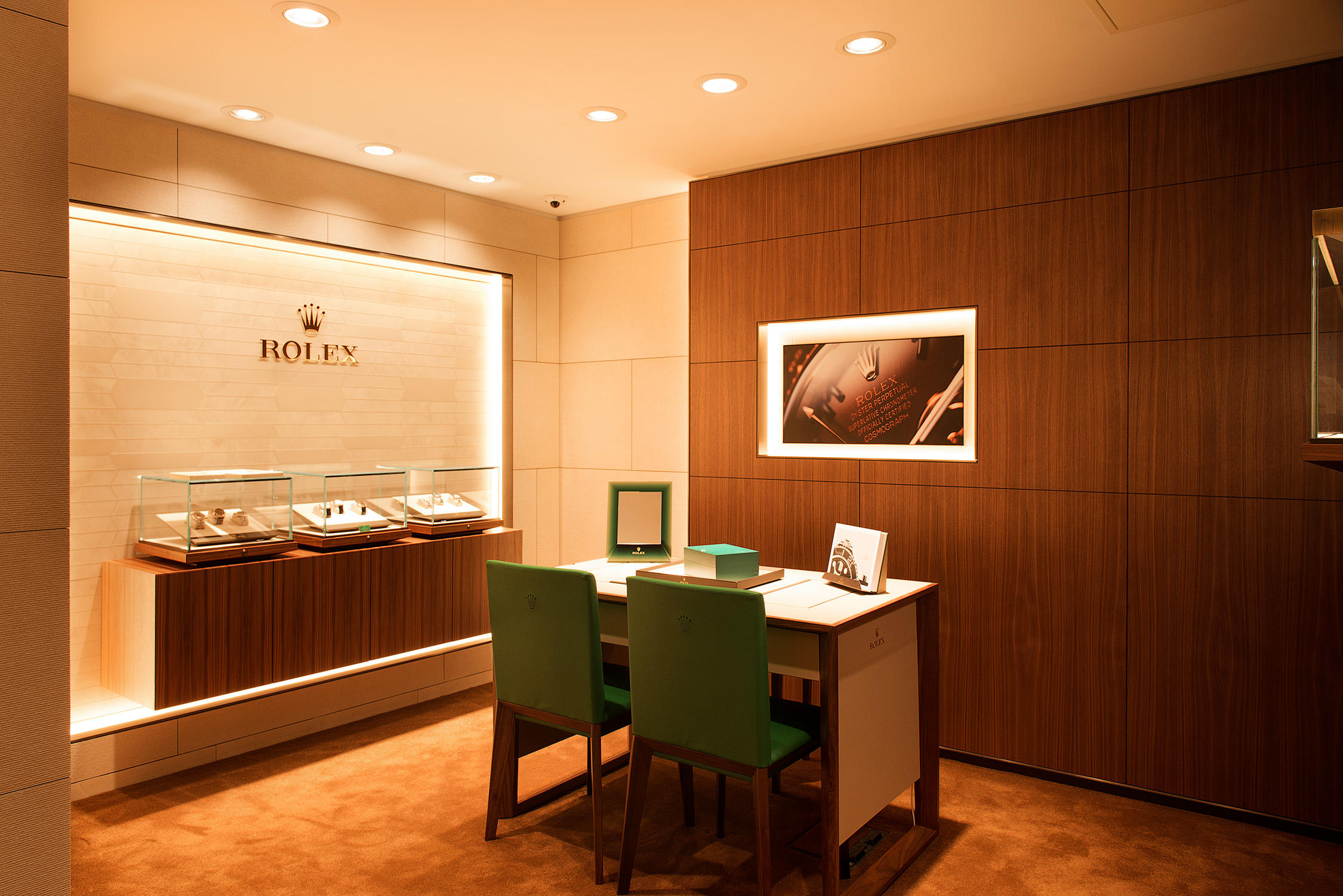 Images Johnsons Jewellers