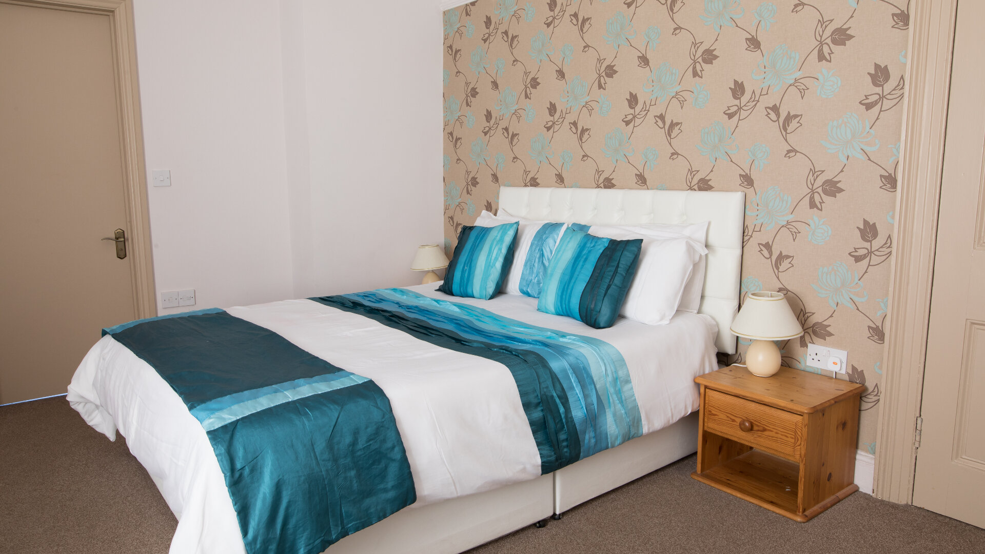 Images The Burrator Inn