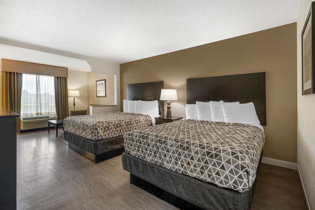 2 Queen Bed Room 