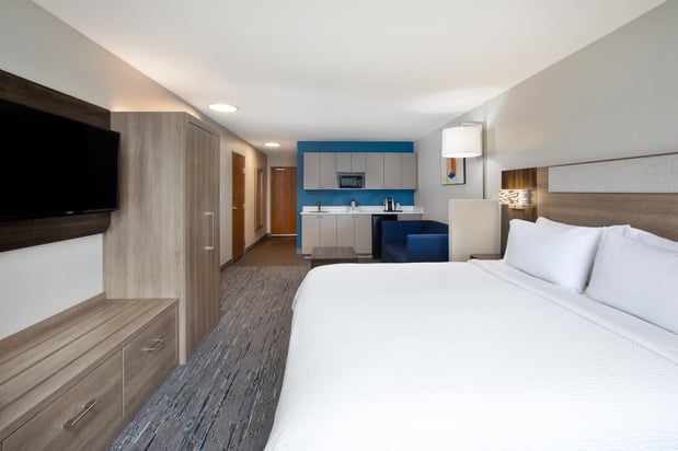 Images Holiday Inn Express & Suites Buffalo by IHG