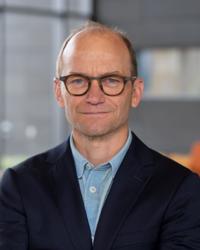 Peter C Lindgren