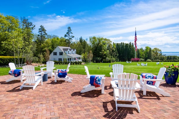 Images The Inn at Stonecliffe