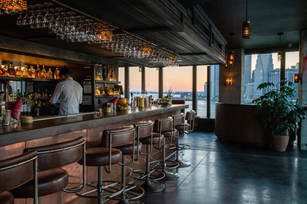 Images Harriet's Lounge