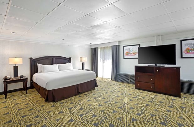 Images DoubleTree by Hilton Washington Meadow Lands Casino Area
