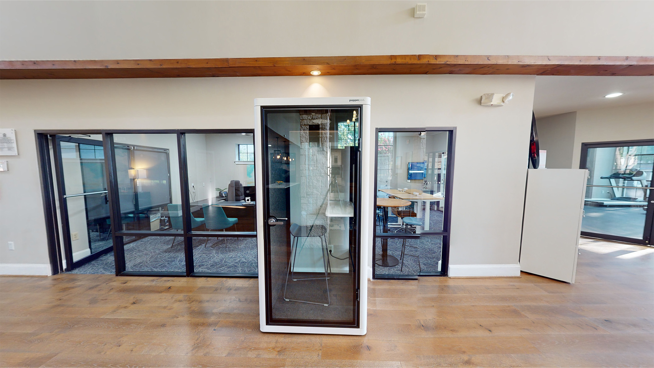 Privacy Pod for important phone calls