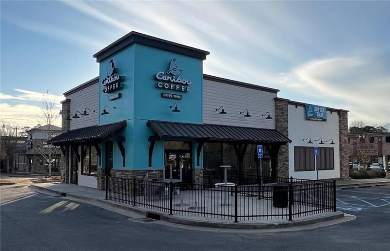 Storefront of the Caribou Coffee at 12996 Hwy 9 in Milton