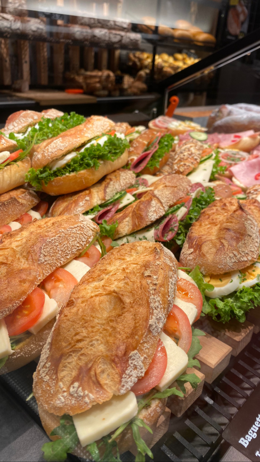 Bäckerei & Konditorei Jahn Inh. Ines Jahn, Marktstraße 13 in Zehdenick