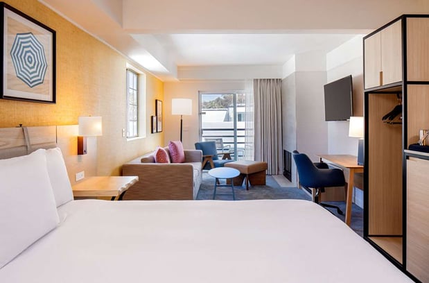 Images Hilton Garden Inn Dana Point Doheny Beach