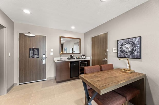 Images Embassy Suites by Hilton Irving Las Colinas