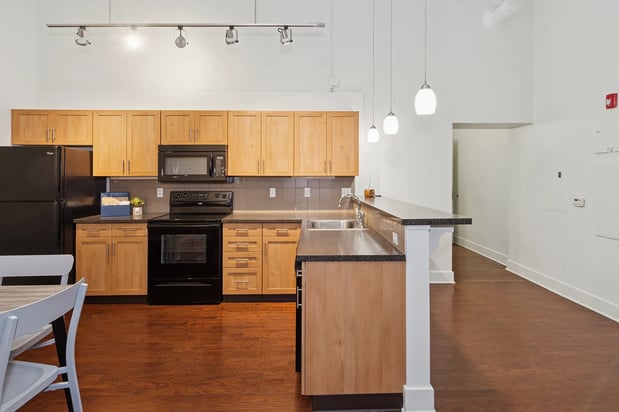 Images Residences at South High