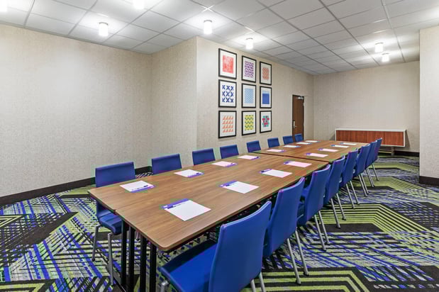 Images Holiday Inn Express & Suites Houston - Downtown North by IHG
