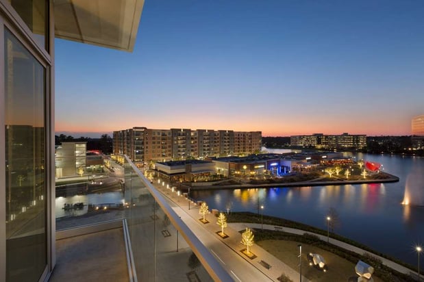 Images Embassy Suites by Hilton The Woodlands® at Hughes Landing