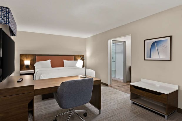 Images Hampton Inn & Suites by Hilton Petoskey