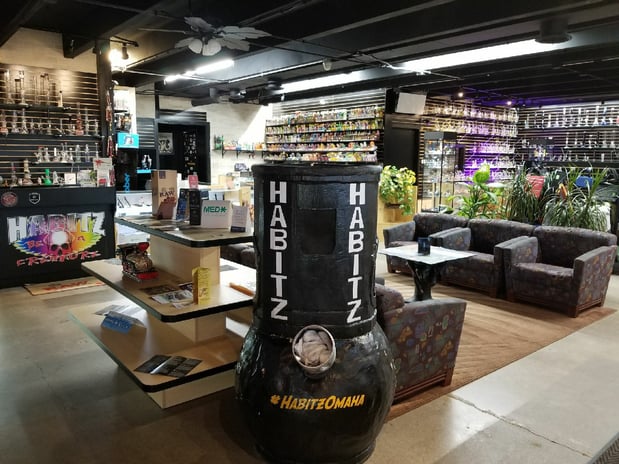 Images Habitz Glass & Goodies