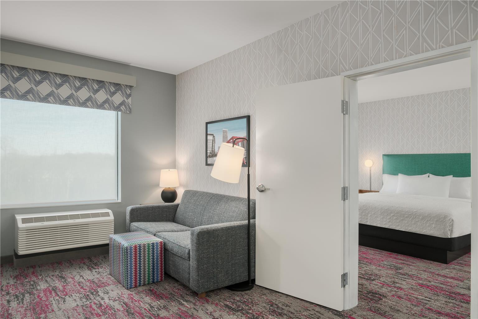 Guest room