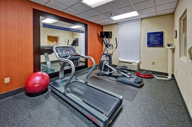 Images Hampton Inn Newberry-Opera House