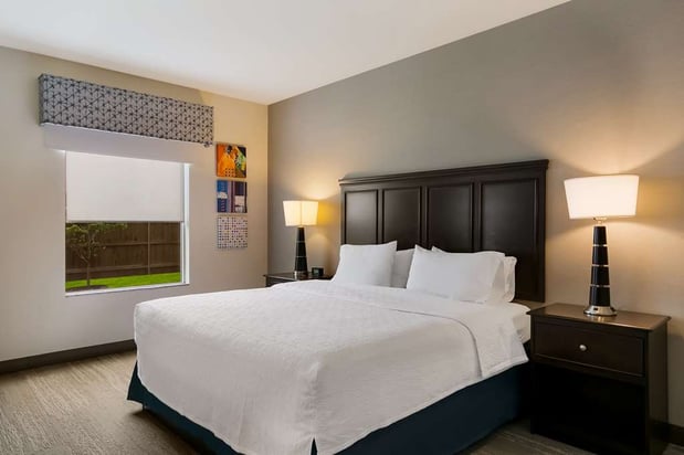 Images Hampton Inn & Suites Wilmington Christiana