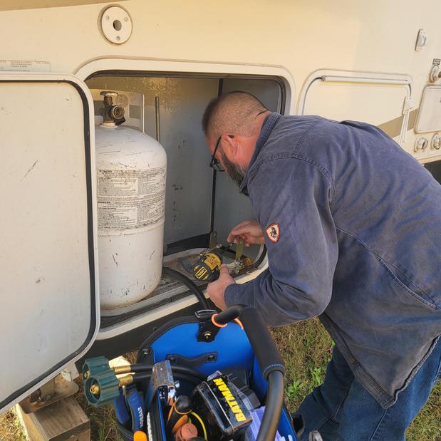 Images D-RV Mobile Repair