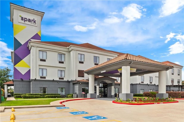 Images Spark by Hilton Houston Hobby Airport