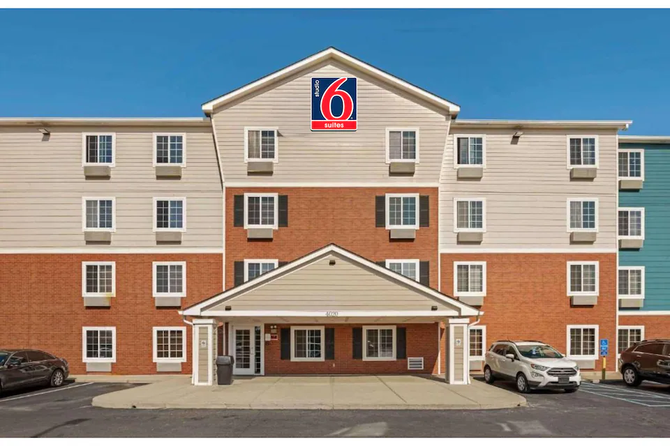 Studio 6 Extended Stay Cincinnati SharonvilleA^ OH
