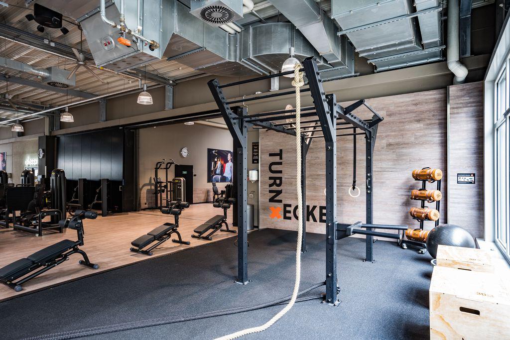 Bild 8 FitX Fitnessstudio in Dortmund