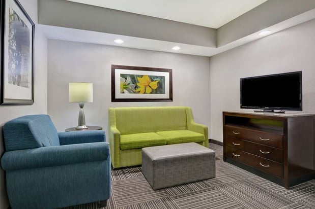 Images Hilton Garden Inn Fayetteville