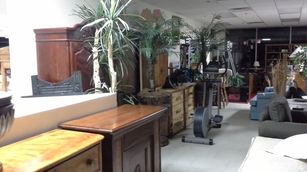 Images J and B Furniture Consignments