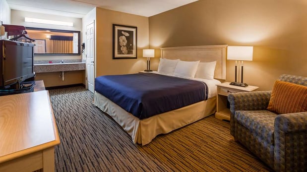 Images SureStay by Best Western Tupelo North