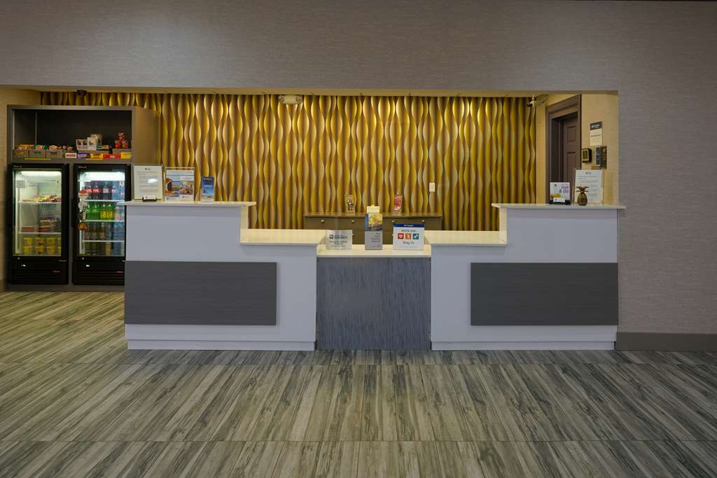 Registration Desk