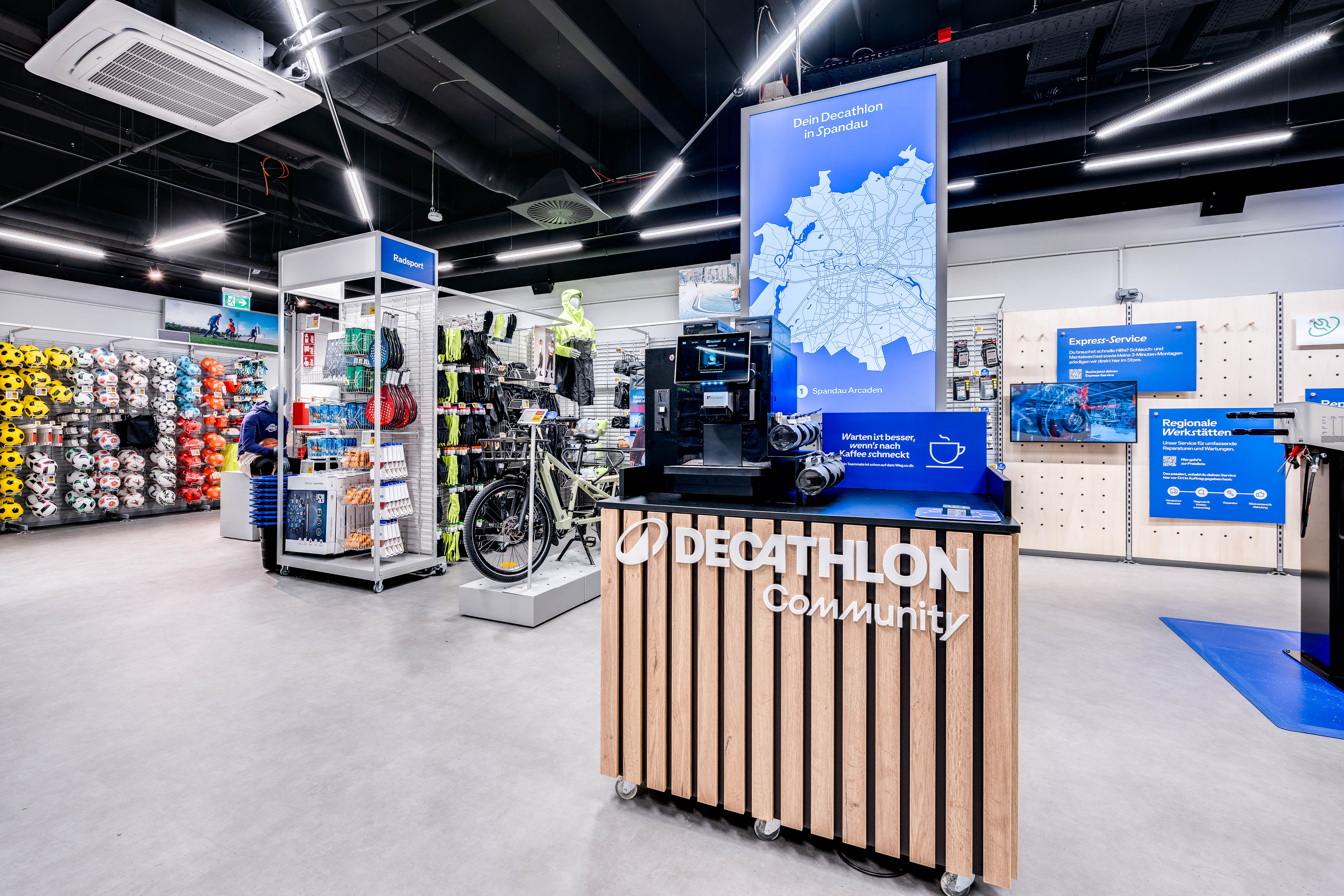 DECATHLON Connect Spandau Arcaden, Klosterstraße 3 in Berlin