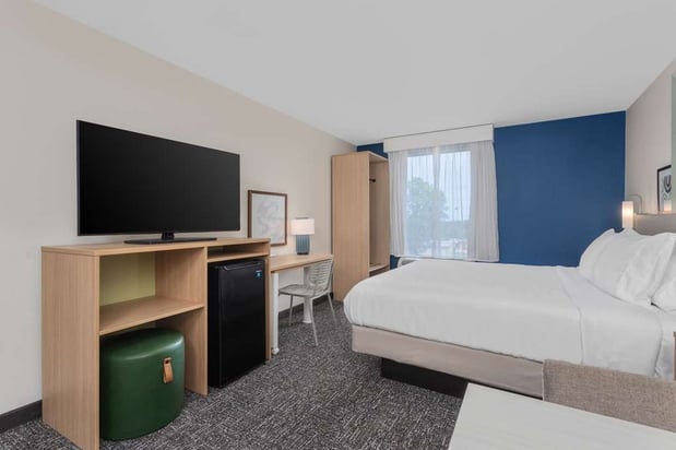 Images Spark by Hilton Branson Meadows