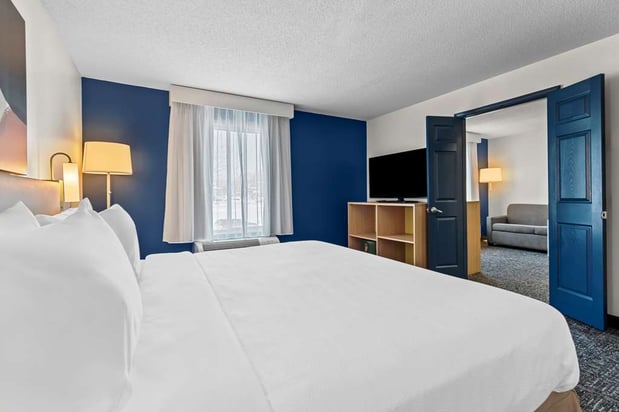 Images Spark by Hilton Hershey Near the Park