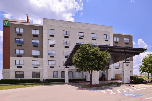 Images Holiday Inn Express & Suites Mesquite by IHG