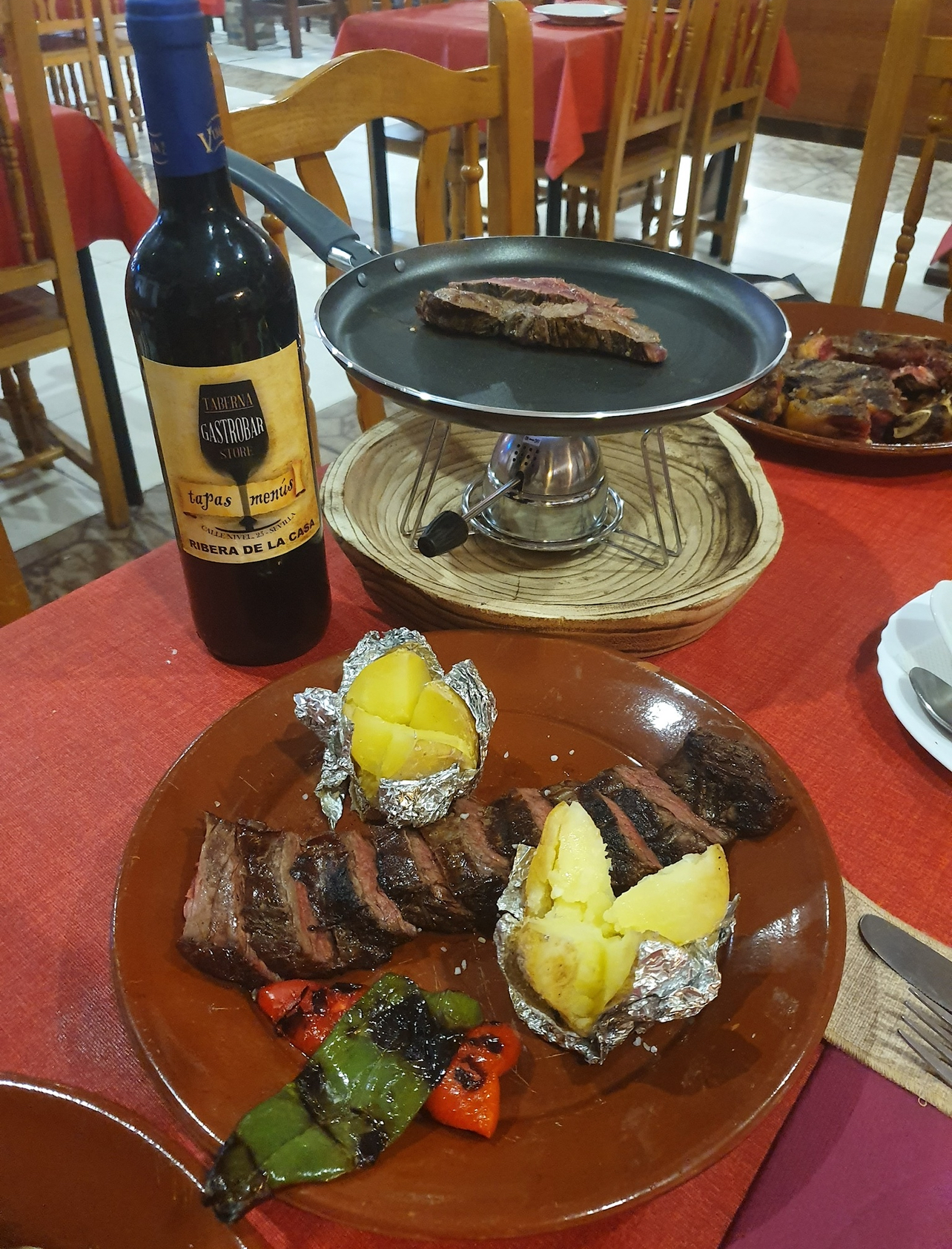 Images Taberna Gastrobar Store