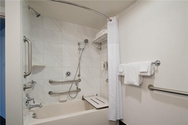 Images Hilton Garden Inn Charleston Waterfront/Downtown