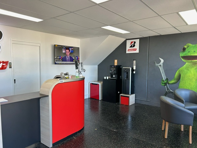 Images Bridgestone Select Tyre & Auto Glen Waverley