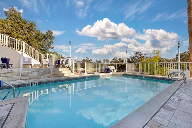 Images Best Western Plus Marina Shores Hotel