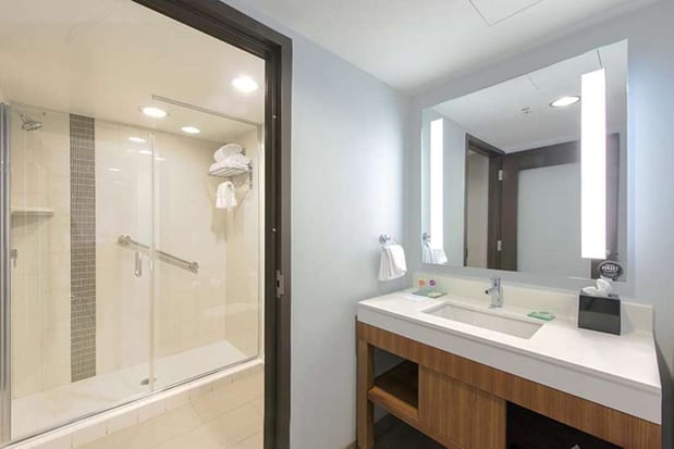 Images DoubleTree by Hilton Asheville Downtown