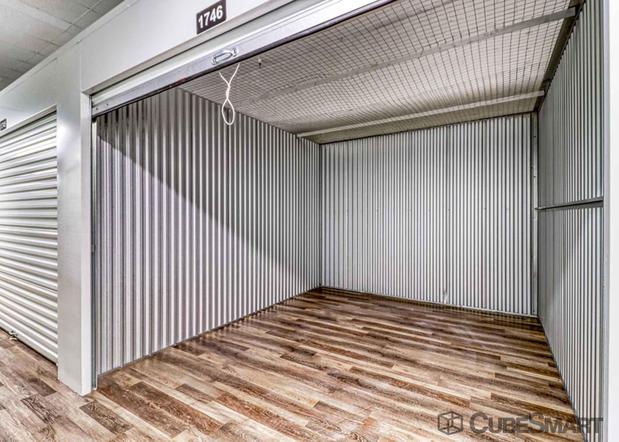 Images CubeSmart Self Storage