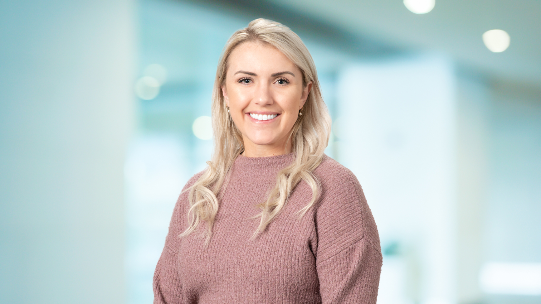 Lindsay R. Rhinevault, AGACNP-BC Image